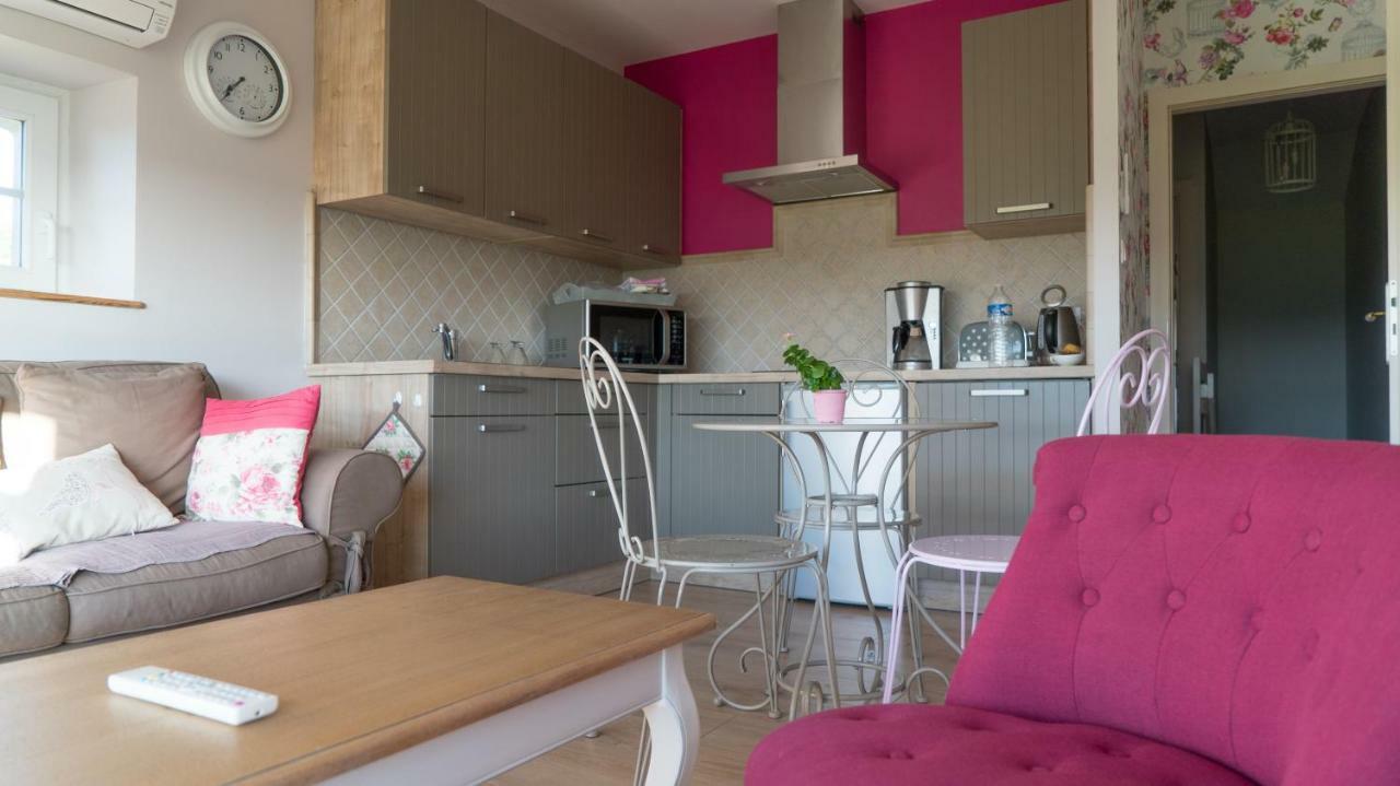 Villa Le Petit Nid*** à Amance  Extérieur photo